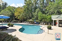 Building Photo - MOVE IN THIS YEAR - FREE MONTH'S RENT IN 1st 90 DAYS!