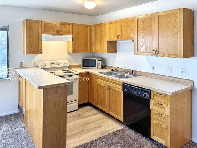 Building Photo - 1812 17th St