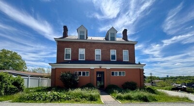 Building Photo - 4451 Highridge St