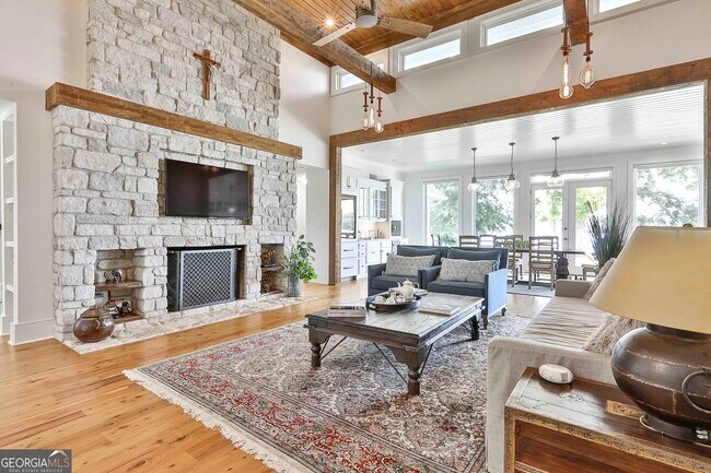 Building Photo - 111 Loblolly Cir