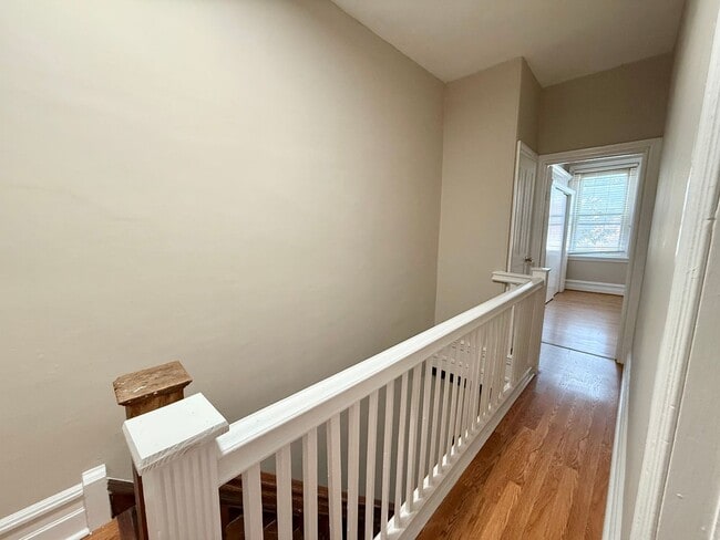 Building Photo - Spacious 4-Bedroom Home in West Philadelphia