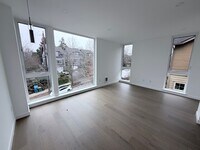 Building Photo - 2900 S Norman St