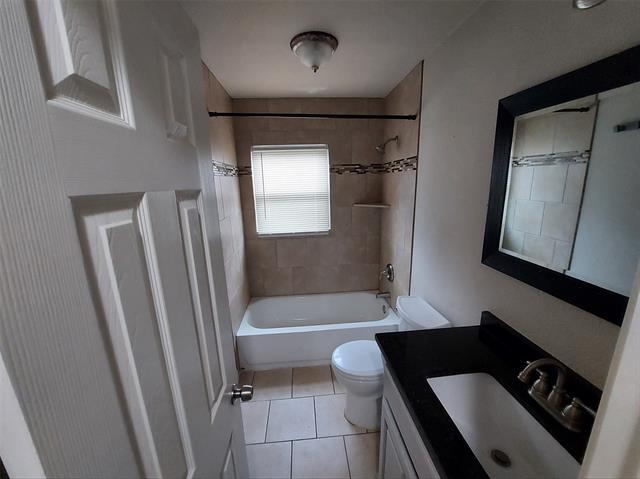 Building Photo - 1511 Biggs Cir