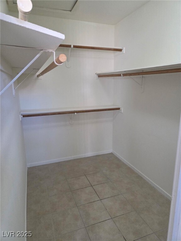 Building Photo - 5027 Vista Del Rio Way
