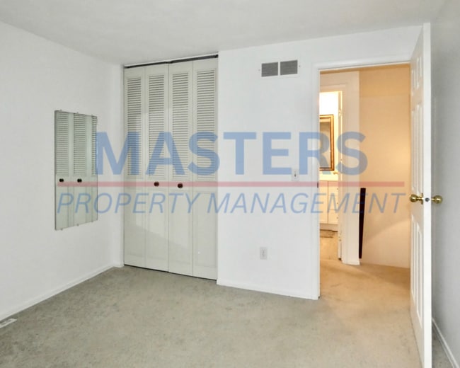 Building Photo - 160 Quail Rd