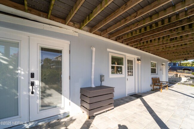 Building Photo - 5455 Pelican Way