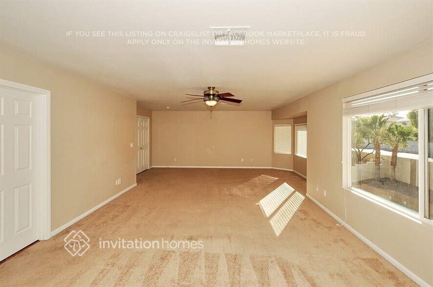 Building Photo - 3821 Cranbrook Hill St