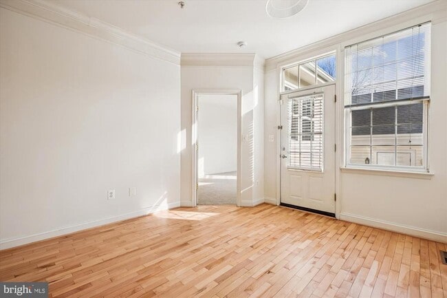 Building Photo - 502 Lawson Way