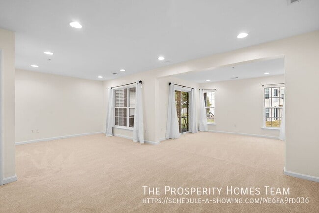 Building Photo - 9752 Evening Bird Ln