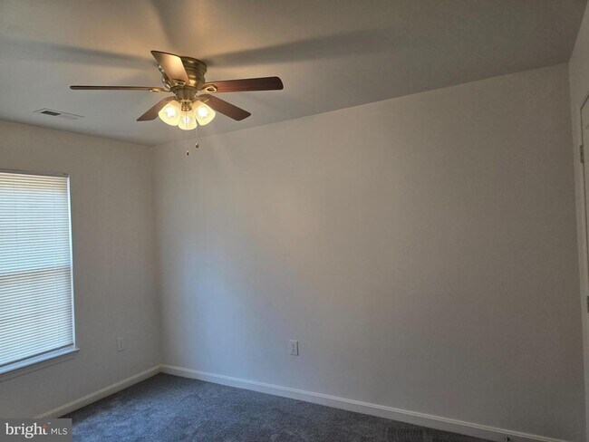 Building Photo - 8839 Ritchboro Rd