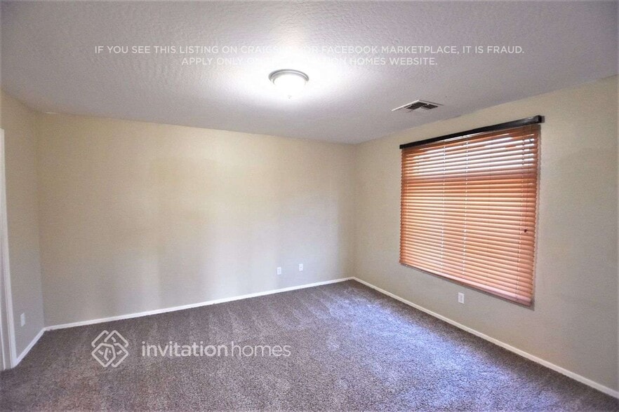 Building Photo - 10925 W Coolidge St