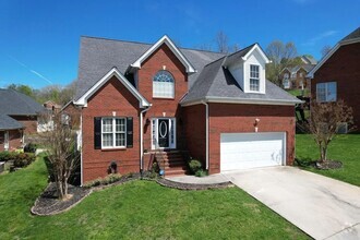 Building Photo - Beautiful Brick Home