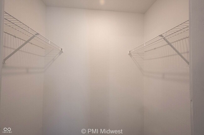 Building Photo - 7657 Scatter Woods Ln