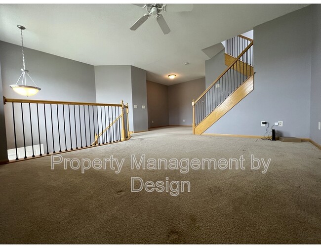 Building Photo - 4536 NE McDougal Ln