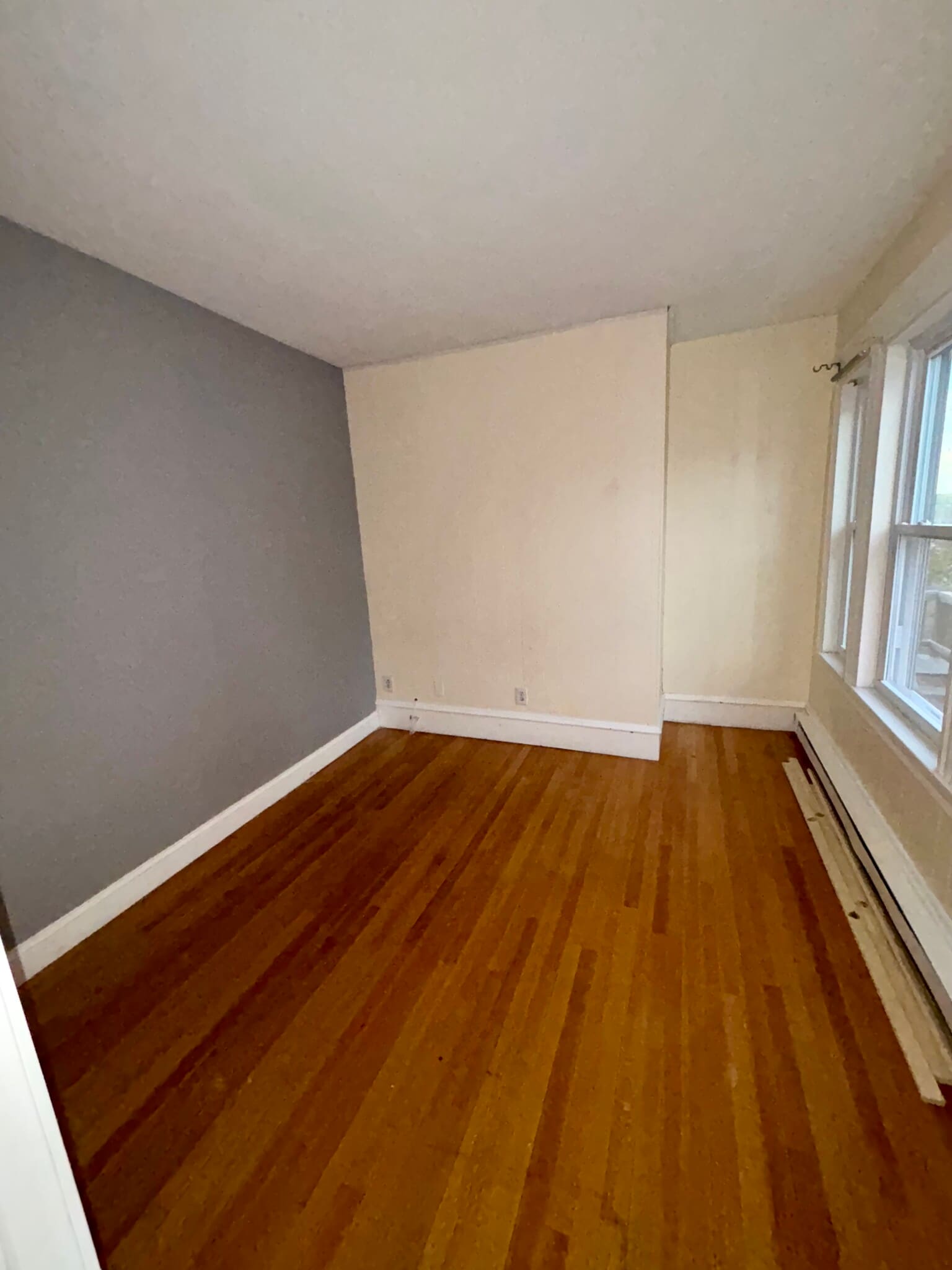 Building Photo - 25 Lenox St