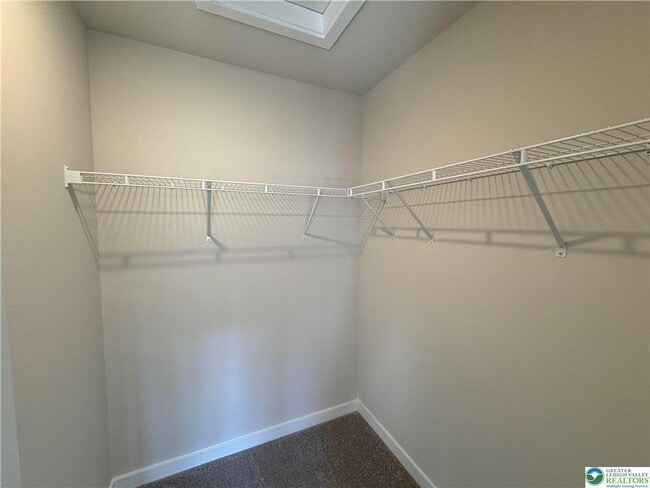 Building Photo - 7666 Clayton Ave