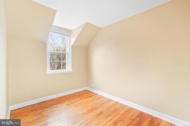 Building Photo - 3436 S Utah St