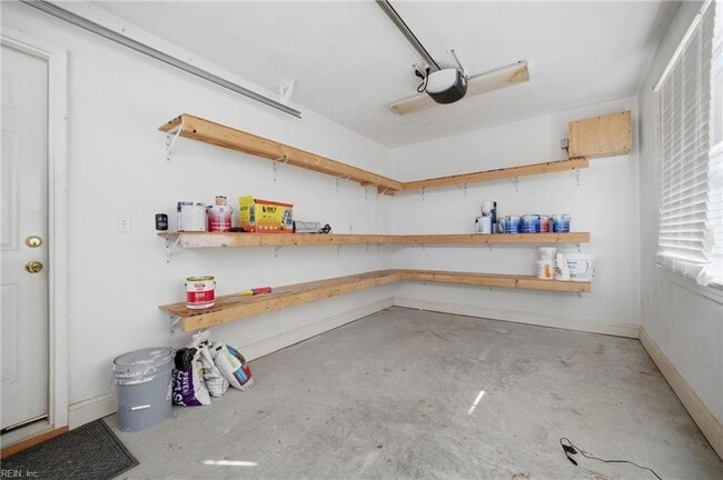 Building Photo - 508 Virginia Dare Dr