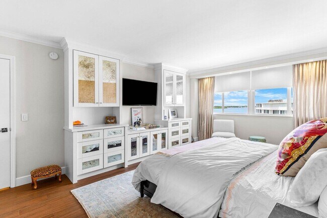 Building Photo - 2773 S Ocean Blvd