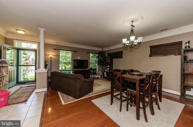 Building Photo - 16942 Chesley Pl