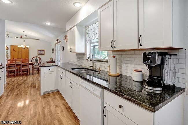 Building Photo - 3520 2nd Ave NE