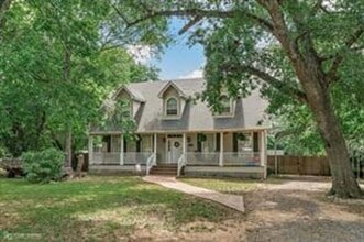 Building Photo - West Shreveport!