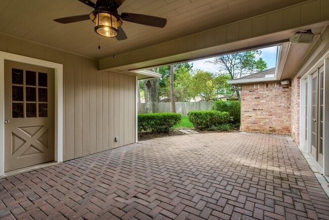 Building Photo - 9418 Brig O Doon Cir