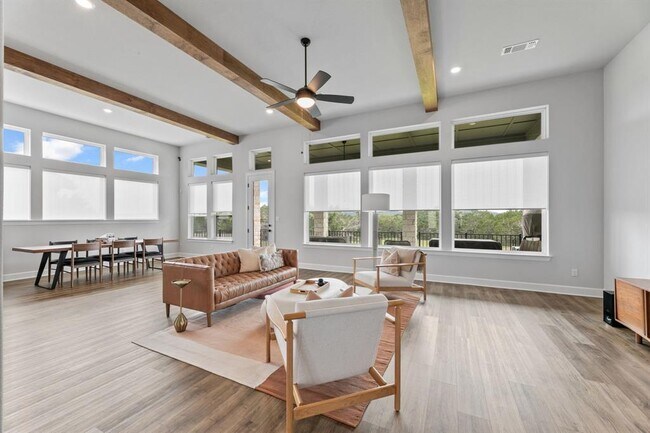 Building Photo - 1801 Headwaters Blvd