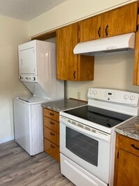 Building Photo - 6407 Harvey Dr