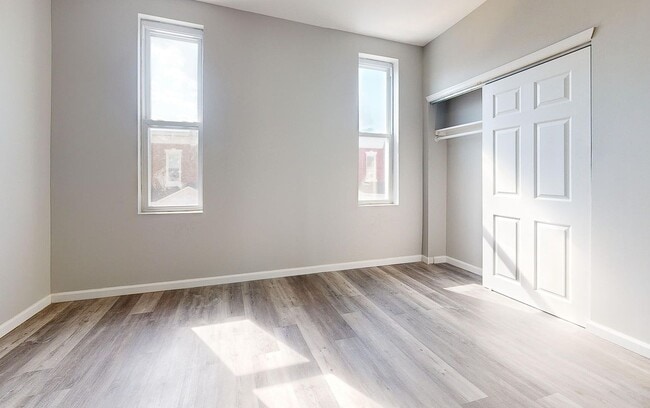 Building Photo - 929 N St Bernard St