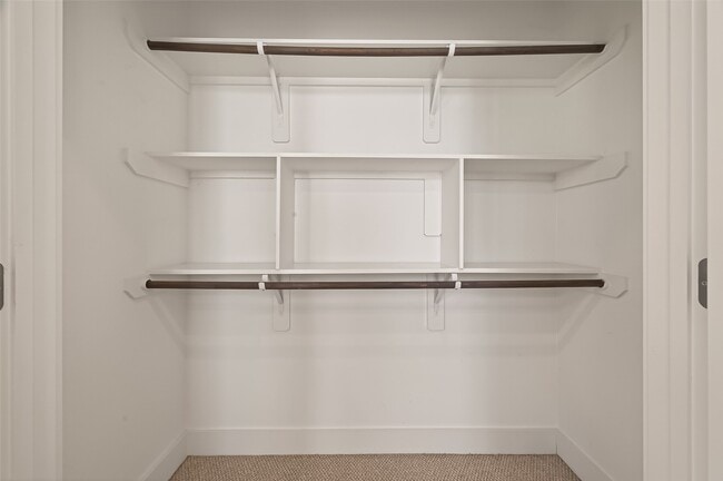 Building Photo - 7707 Johanna Pk Dr