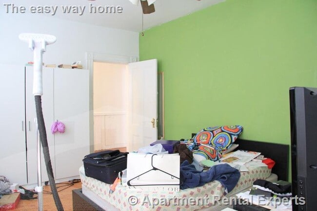 Building Photo - 52 Portsmouth St