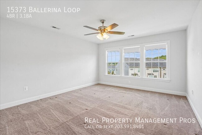 Building Photo - 15373 Ballerina Lp