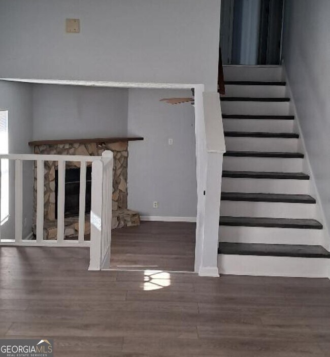 Building Photo - 3667 Chimney Ridge Ct