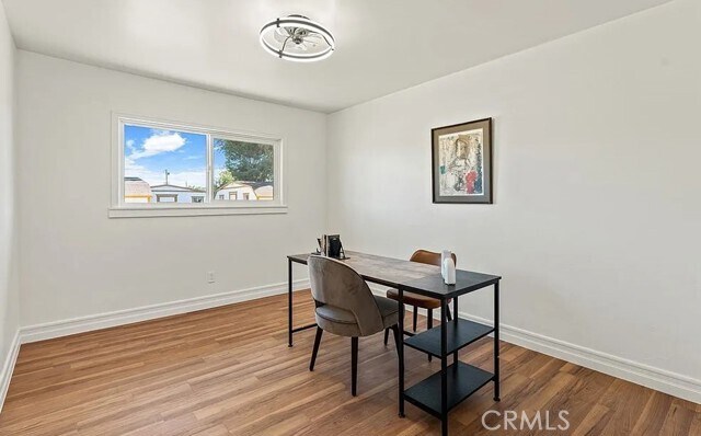 Building Photo - 9925 Redwood Ave