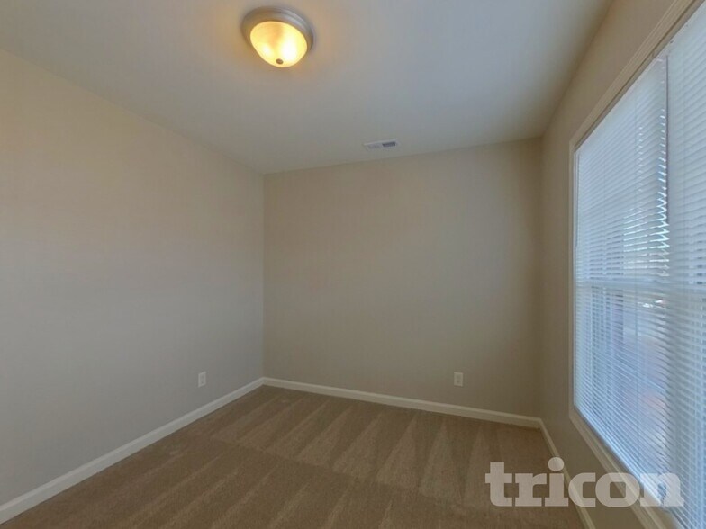 Building Photo - 1309 Peach Park Ln