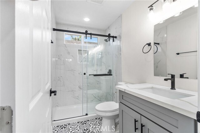 Building Photo - 523 W 12th St