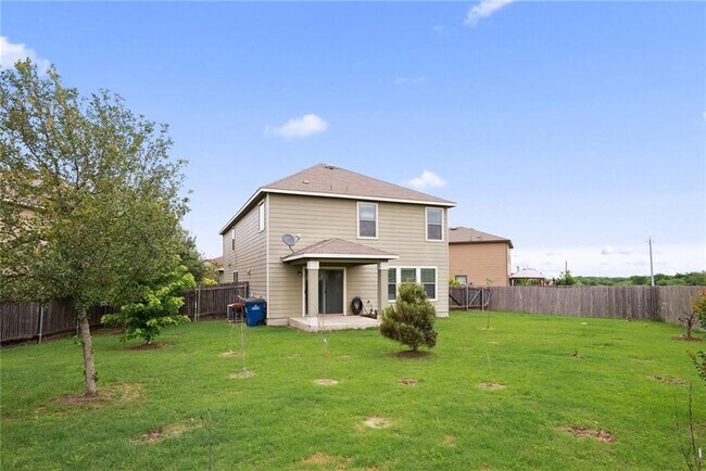 Building Photo - 9104 Edmundsbury Dr
