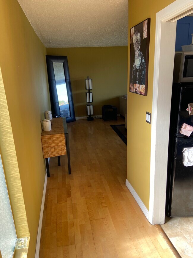 Building Photo - 6601 Springpark Ave