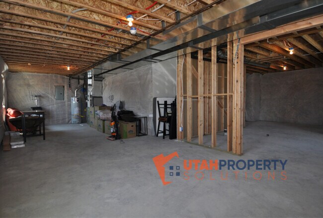Building Photo - 11533 S Rk Cv