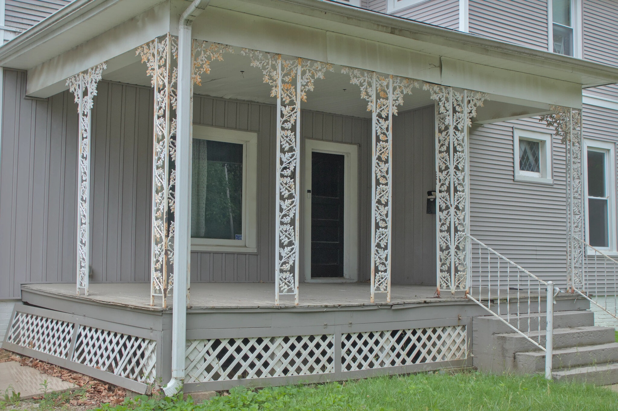 Building Photo - 311 W Columbia Ave