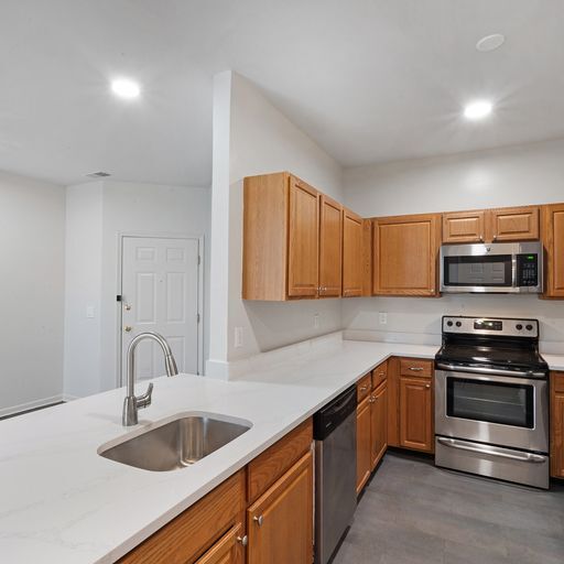 Building Photo - Lafayette Court