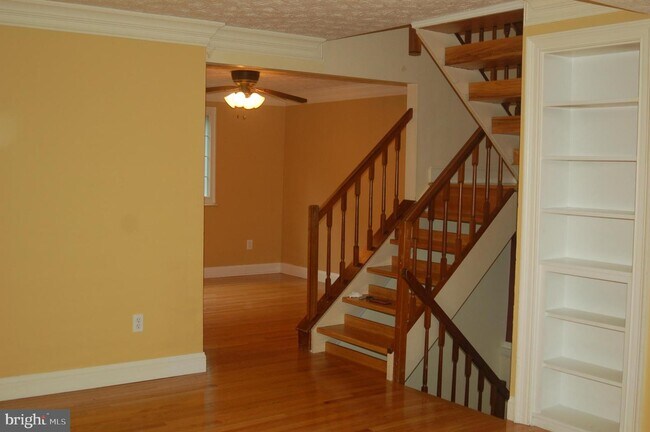 Building Photo - 7723 Camp Alger Ave