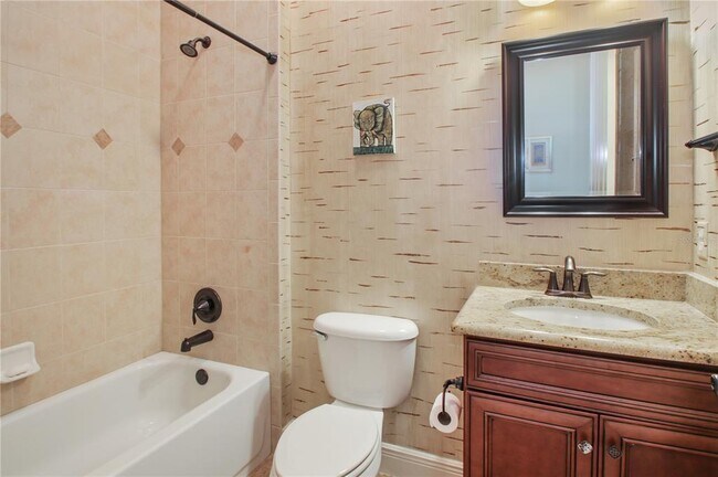 Building Photo - 11820 Waterstone Loop Dr