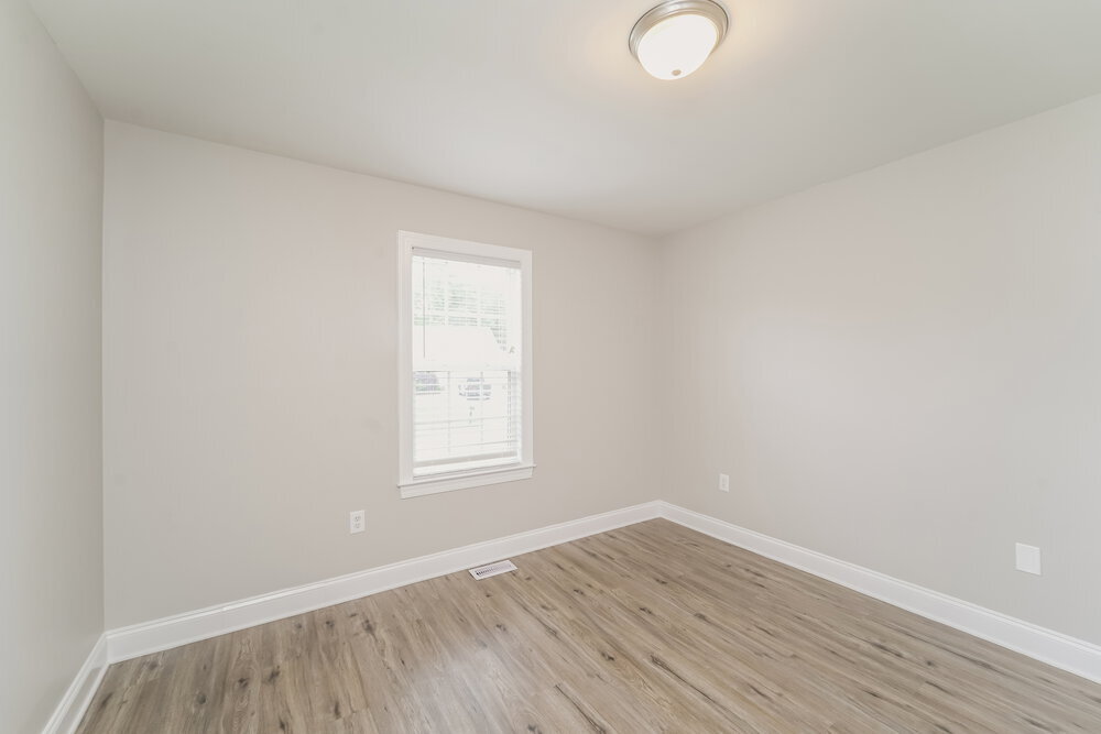 Building Photo - 854 Loch Lomond Cir