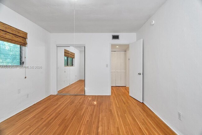 Building Photo - 645 NE 77th St