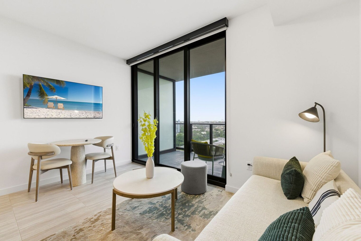 Building Photo - 7144 Byron Ave