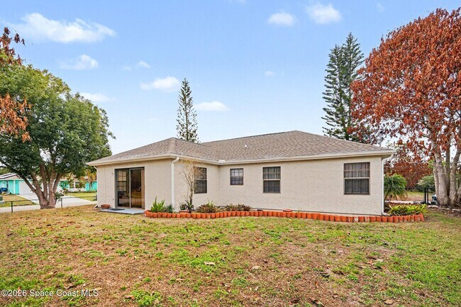 Building Photo - 901 Gannet Ave NW
