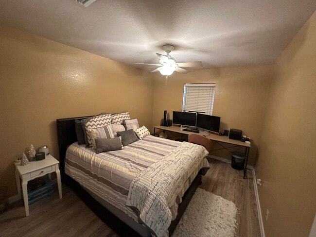 Building Photo - 1902 Denmark Ln