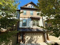 Building Photo - 3216 Creole Ln